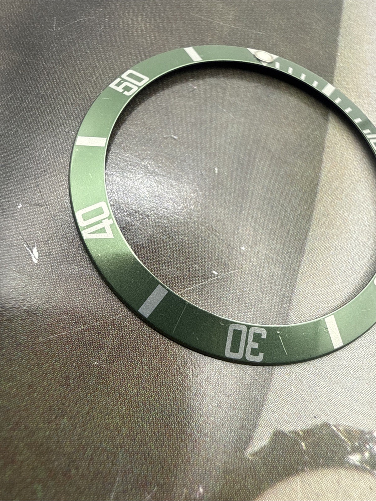 Authentic Rolex Submariner Kermit 16610LV Green Bezel Bezel Insert Rare image 4