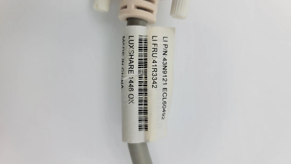 9 inch Dual Link DVI-I (24+5 pin) Male to VGA Female Cable Adapter White/Blue - Image 4 of 4