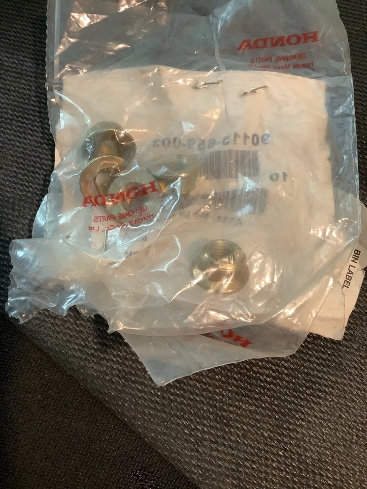 TUERCA AUTOBLOQUEANTE HONDA OEM | 90115-659-003 Foto 2 de 2