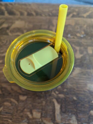 Aladdin Double Walled Stainless Travel. Cup With Lid And Straw - Picture 2 of 8