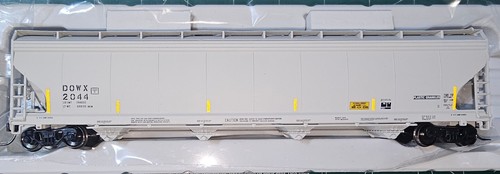 20 002 510 Atlas Master Line DOWX (DOW Chemical) 5701 ACF Plastics Hopper - Picture 4 of 6