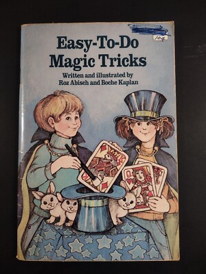 Weekly Reader Vintage Easy-To-Do Magic Tricks   1973, 1984
