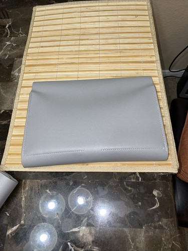 Organizador de Bolso Whitley Tech Bolso Totalmente Nuevo 7,5"" x 8"" Cuero Vegano - Imagen 5 de 7