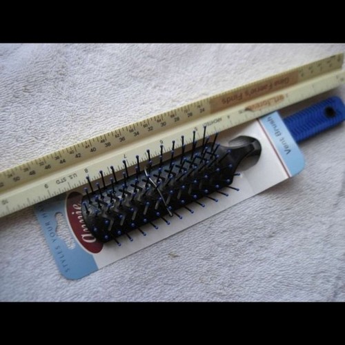 Annie Rubberized Soft Grip Vented Vent Hair Brush Red Blue Simple Basic Plain - Picture 9 of 10