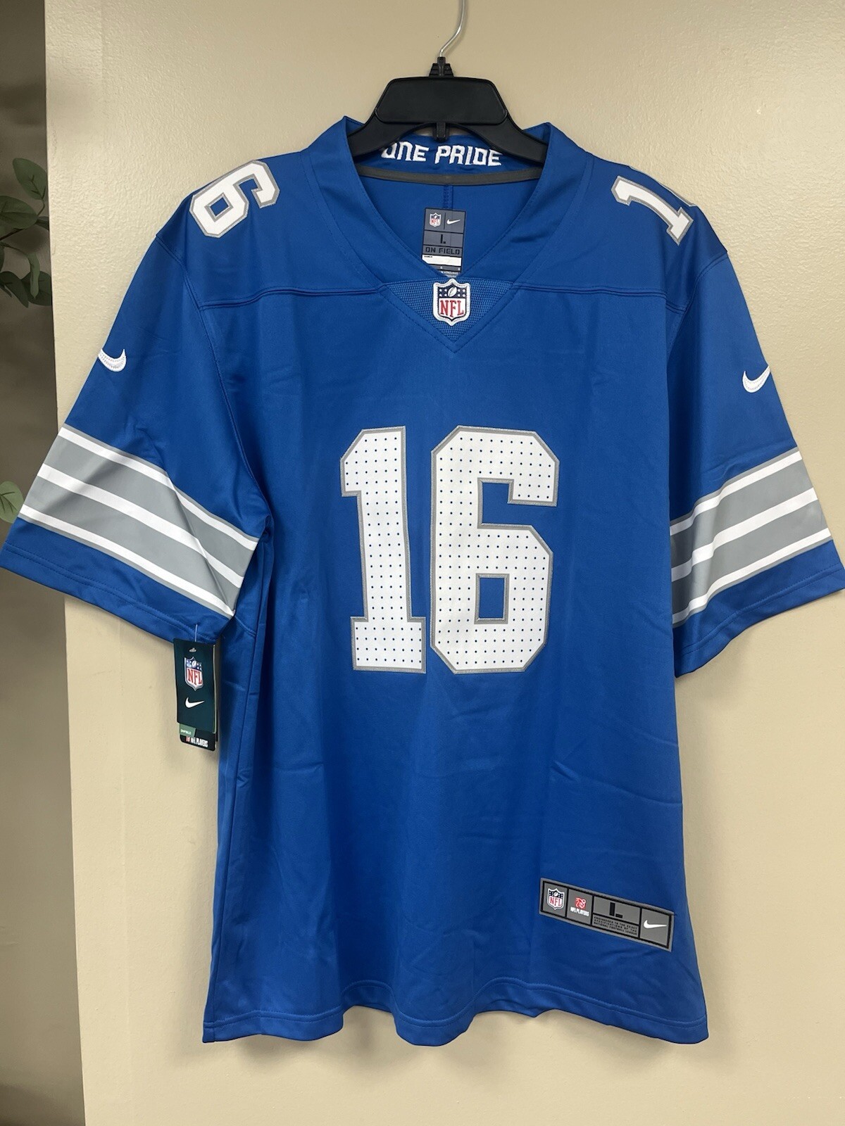 Detroit Lions Goff Blue Stitch Jersey Size L￼