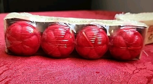 8 Cinnamon Apple Red VOTIVE Candles by Candle-Lite 10 hrs. NEW in Package - Picture 3 of 13