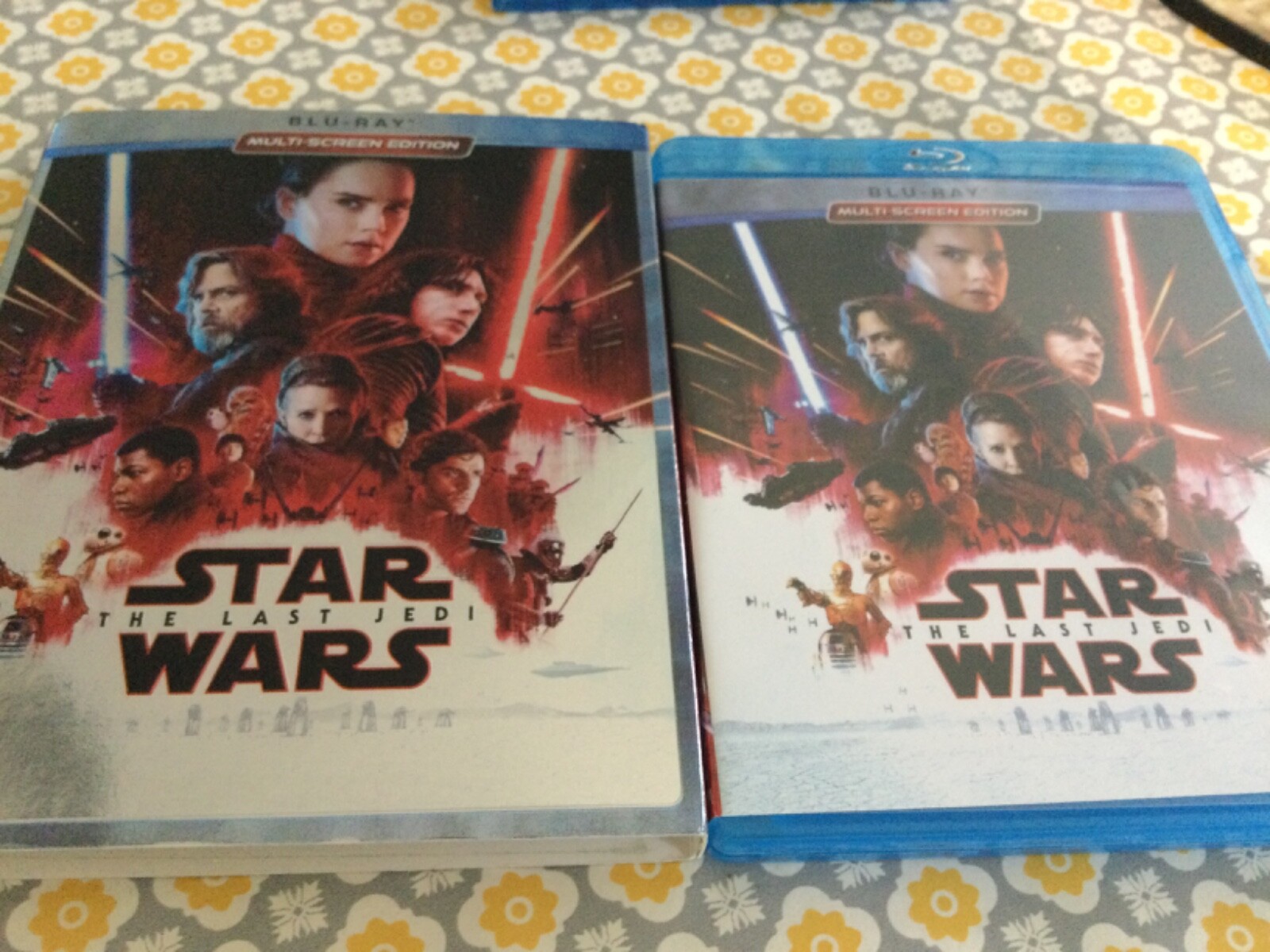 Star Wars: Episode VIII: The Last Jedi (Blu-ray [A]-2018, 2-Disc multi screen Ed