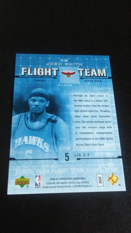 2006-07 Upper Deck Flight Team Atlanta Hawks Basketball Card #SM Josh Smith - Image 2 of 3