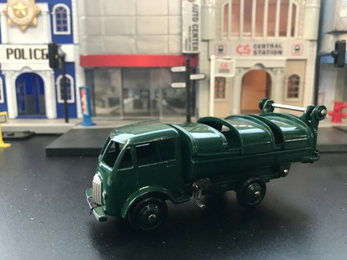 Ford Benne Dustcart (Dinky Retro Collection) - Picture 4 of 7