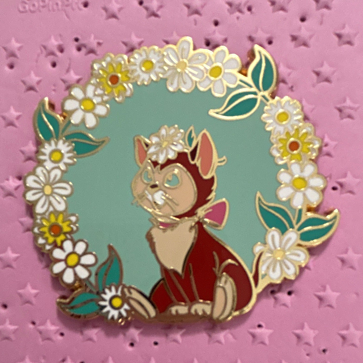 Neon Tuesday (PALM) Dinah Disney Pin