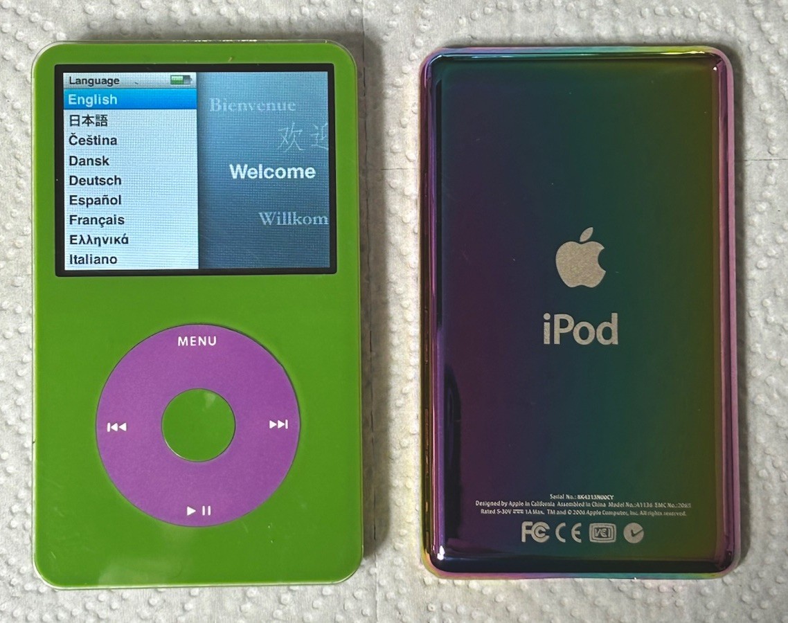 Apple iPod classic 7th Generation 256gb Green Rainbow Back Mega