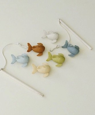 Marlowe & Co Silicone and Wooden Fishing Playset, Montessori Fine Motor Skill...