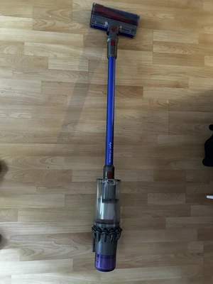 Staubsauger Akku Dyson - Bild 1 von 4