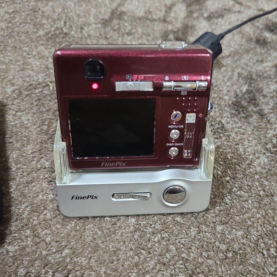 Fujifilm FinePix F450 5.2メガピクセル Fujifilm Finepix F450 5.2Mega Pixels Use | eBay