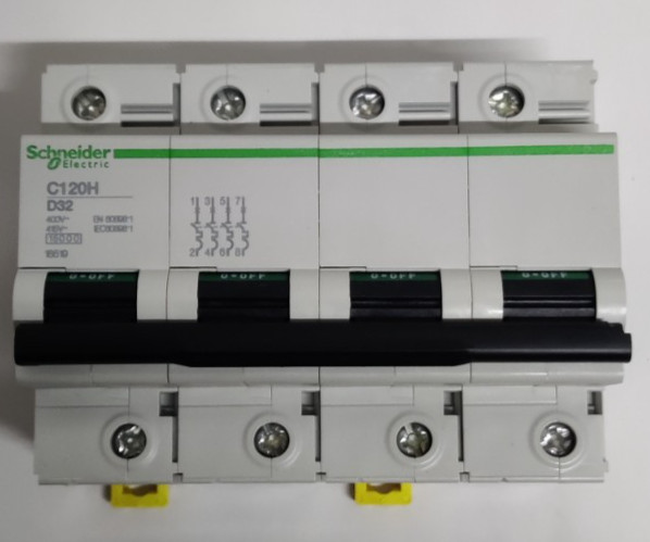 Schneider Multi 9 C120 32A 18519 MCB 4P D32 A 037918 C120H Circuit Breaker 32Amp
