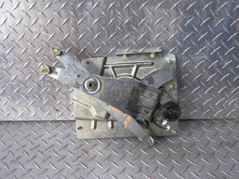 GMC JIMMY S15 1995-2005 REGULADOR VENTANA TRASERA PASAJERO DERECHO CON MOTOR Foto 3 de 4