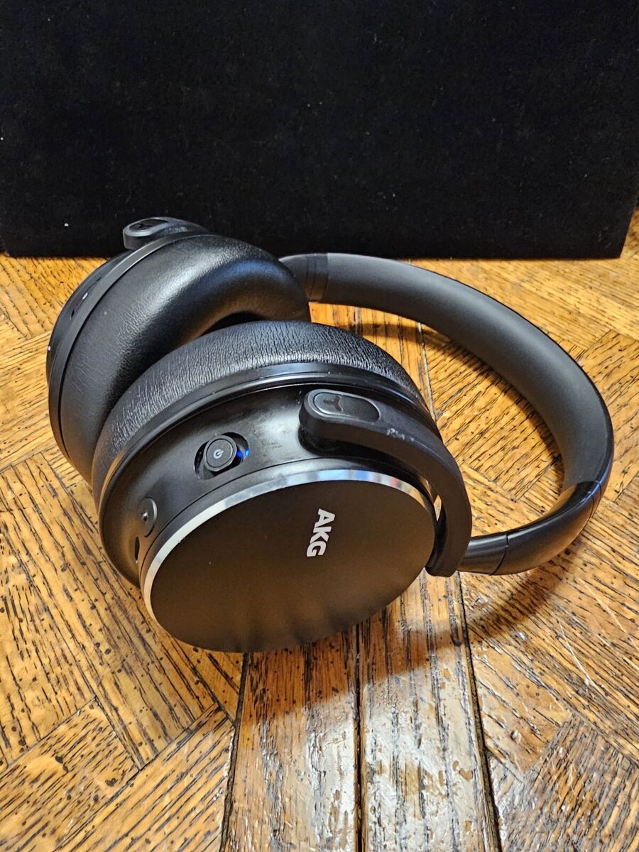 Harman AKG Y600NC Wireless Over Ear Noise Cancelling Harman AKG Y600NC Wireless Over Ear Noise Cancelling