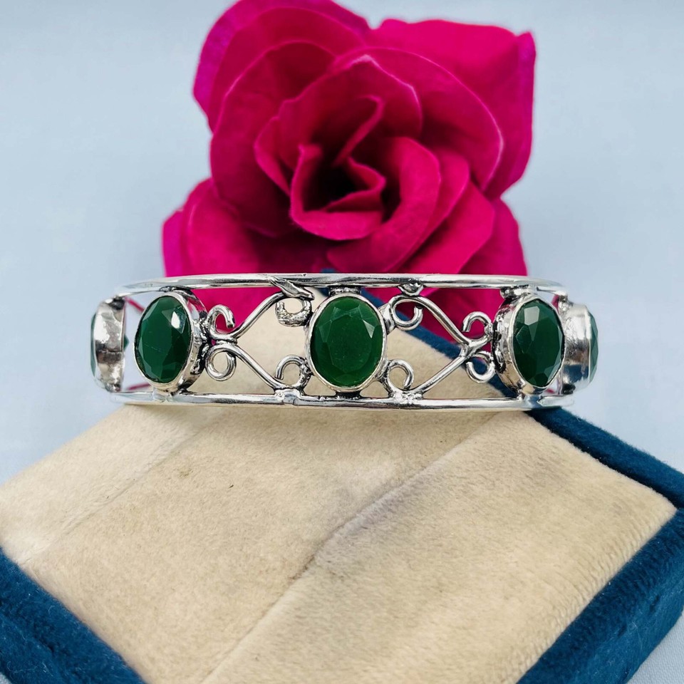 925 Sterling Silver Green Emerald Gemstone Handmade Jewelry Cuff