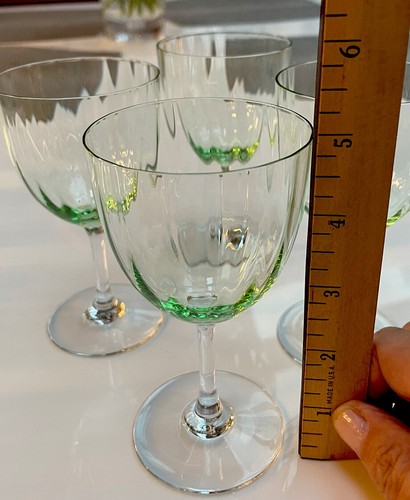 NEW OLD STOCK BACCARAT AQUARELLE GREEN WINE GLASS Set of FOUR (4) FREE SHIPPING - Picture 6 of 7