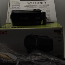 JVC HD EVERIO GZ-HM35 Digital Camcorder w/accessories