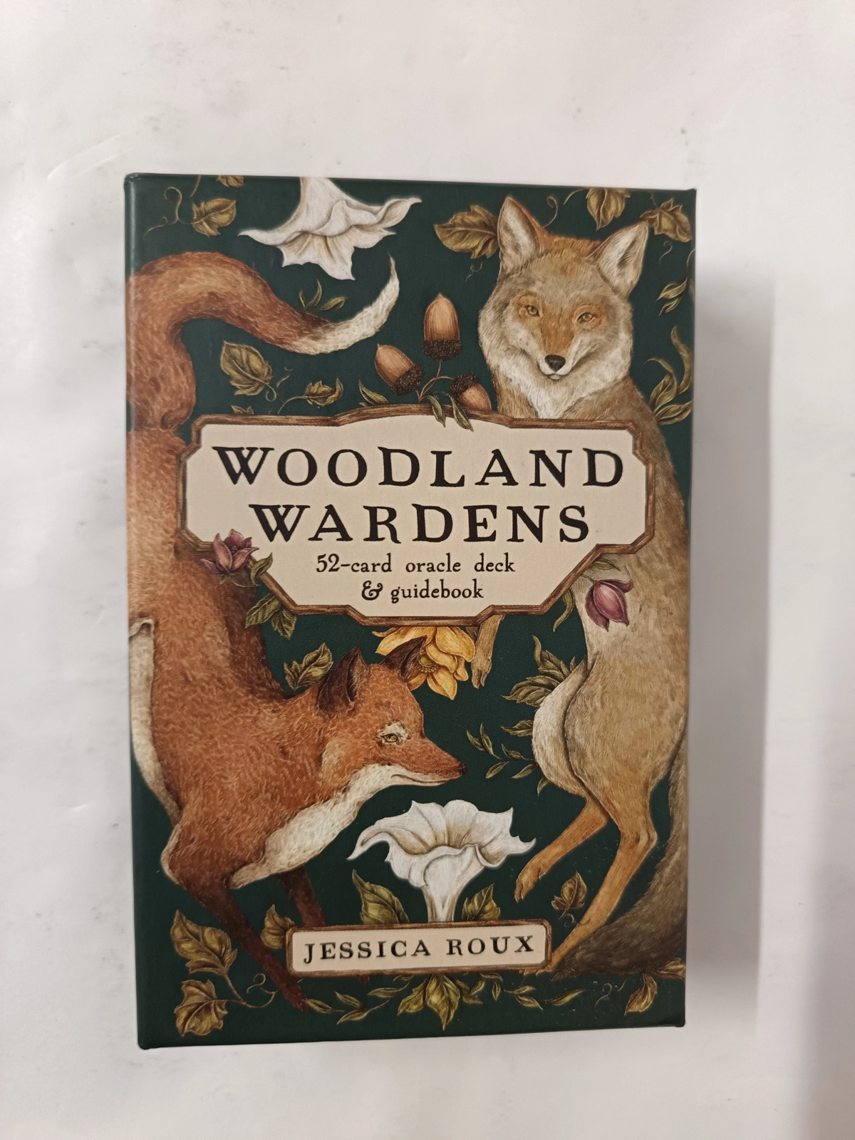 Woodland Wardens: 52-Card Oracle Deck & Guidebook