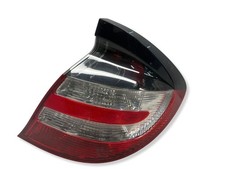 Mercedes-Benz C W203 2004 Rechts Rückleuchte Heckleuchte A2038202664 BRJ12985