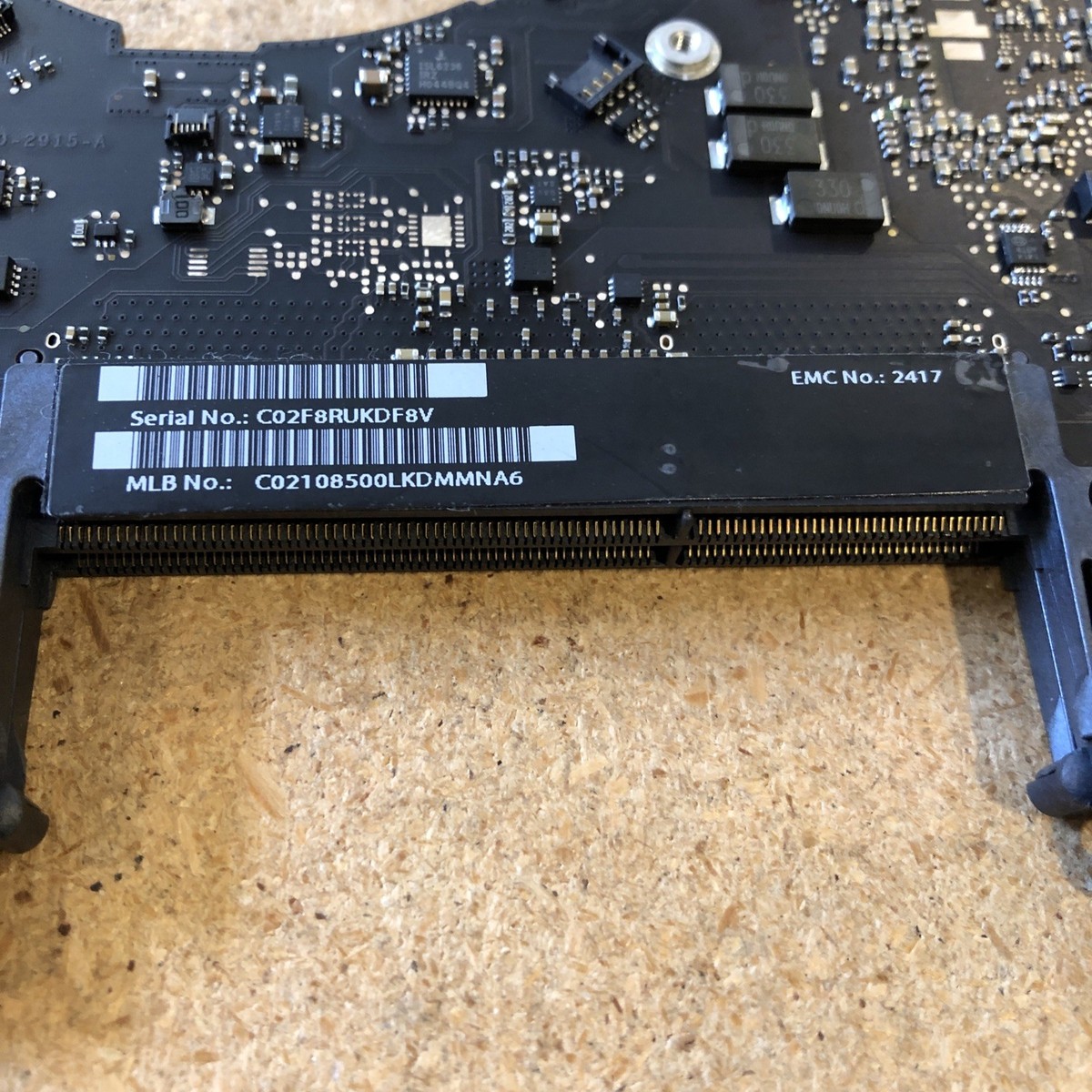 Apple Macbook Pro A1286, Intel (820-2915-B) Motherboard for sale