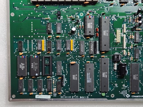 Commodore 128DCR / C128D Płyta główna PCB Płyta główna Wszystkie 3 tryby W pełni przetestowane! - Zdjęcie 3 z 8