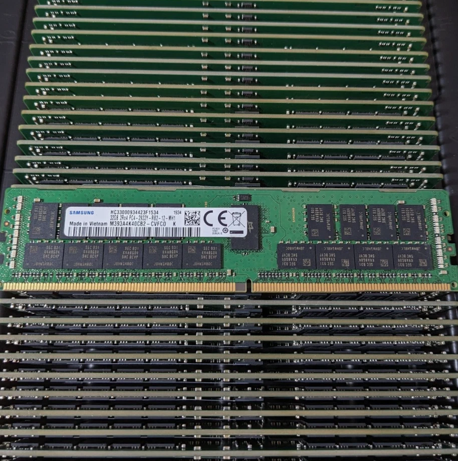 Samsung 32gb PC4-2933Y 2Rx4 DDR4 ECC RDIMM Reg Server Memory M393A4K40CB2-CVF - Image 1 of 1