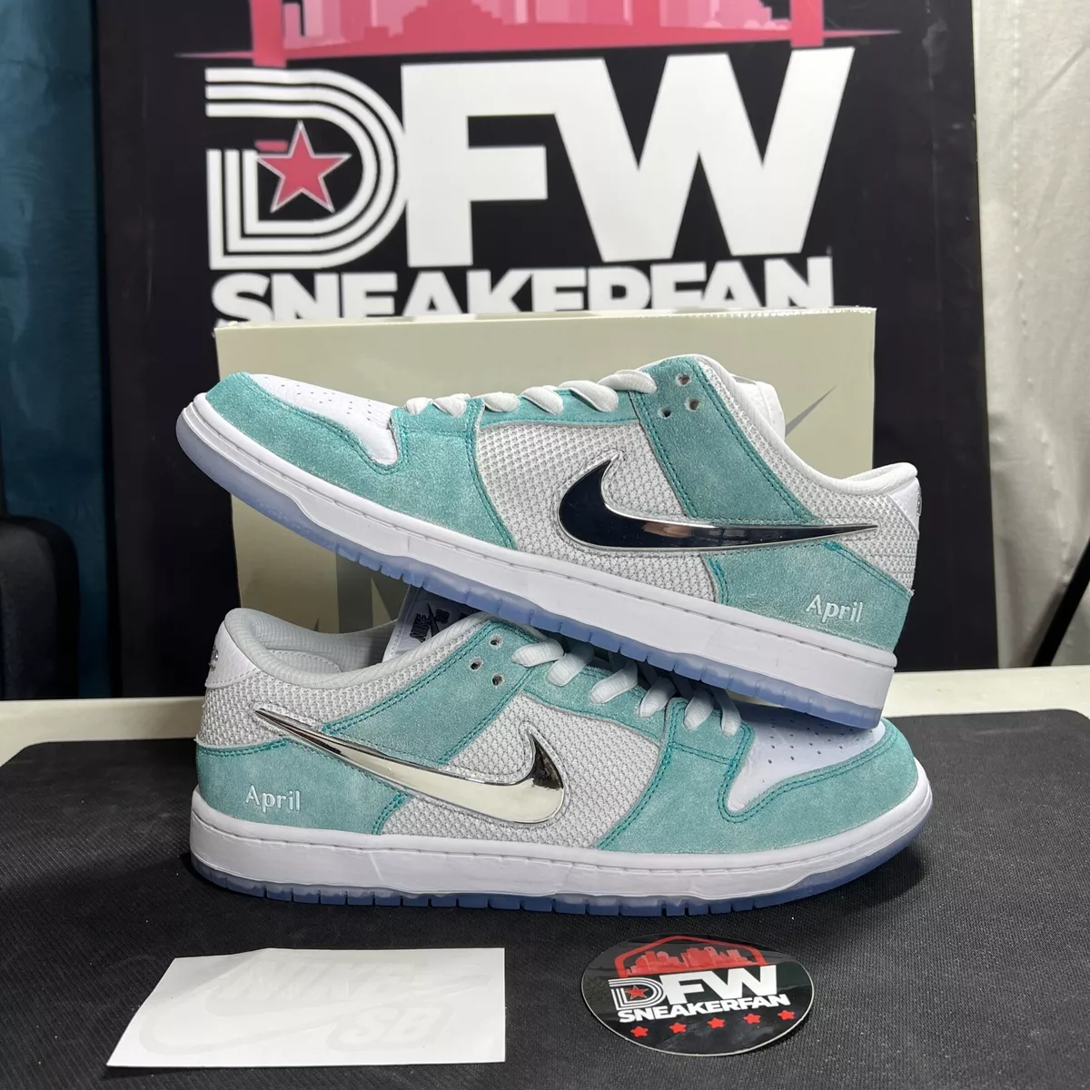 Nike SB Dunk Low April Skateboards FD2562 400 Size 9.5M