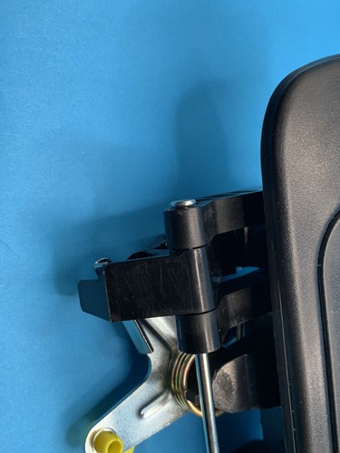 Manija de puerta trasera para Toyota Tacoma 1995-2004 con extremos de varilla puerta trasera negra - Imagen 8 de 11