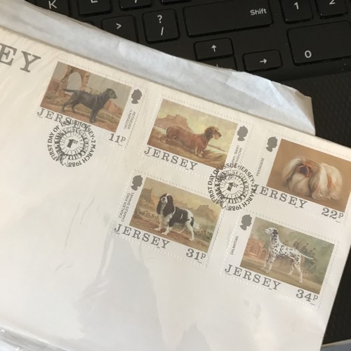 GB JERSEY STAMPS FDC FIRST DAY COVER 1988 JERSEY DOG CLUB. UNADDRESSED - Picture 2 of 2