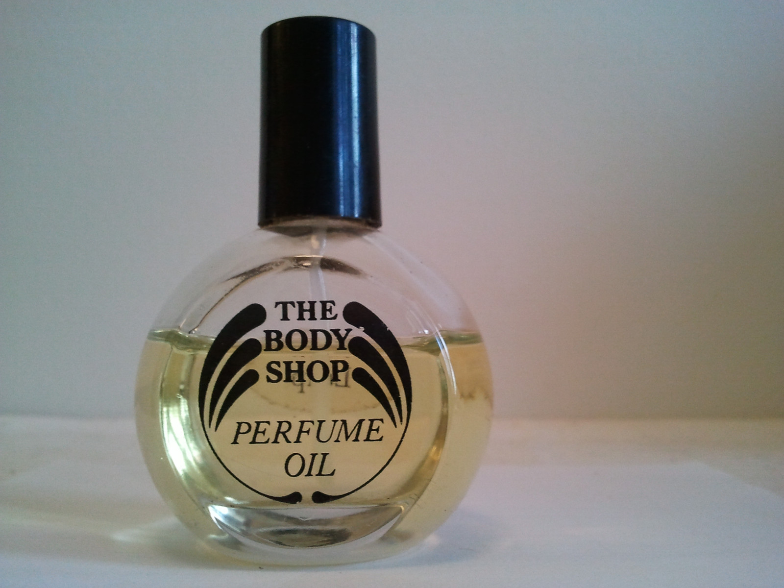 Vintage The Body Shop LEAP Perfume Oil 30ml Black Cap Rare Discontinued