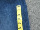 Foto 10 di 13
