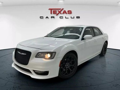 2020 Chrysler 300 Series 300S Sedan 4D