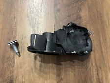 Retroviseur droit (ou coque) Mercedes 209