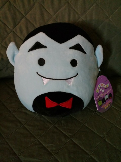 Squishmallow DRAKE is DRAKULA Size 8