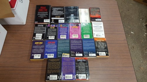 Lot of 20 Star Trek Hard Cover and Paperback Used Books - Imagen 9 de 12