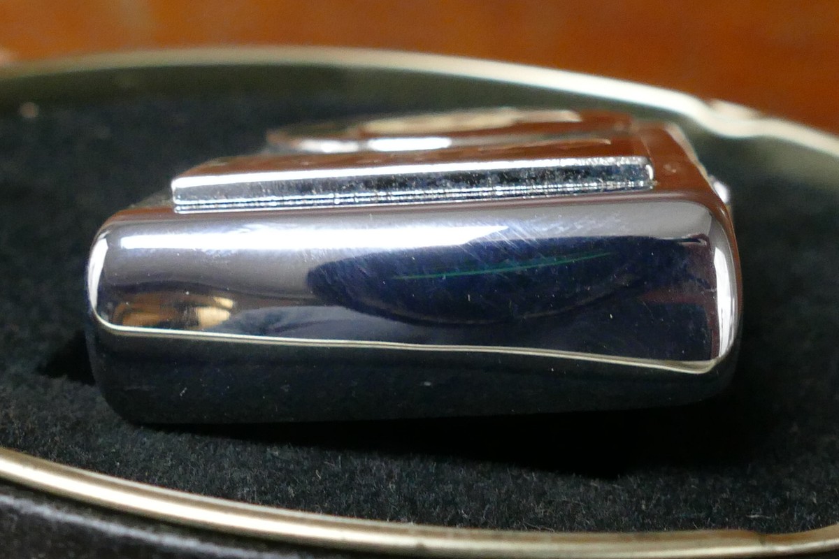 ZIPPO 1993 Camel 8 Eight Ball Polished Chrome Lighter w ZIPPO 1993 Camel 8 Eight Ball Polished Chrome Lighter w