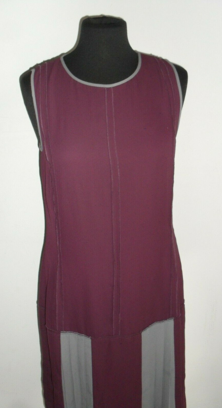 Foto 1 di 11