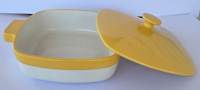  KitchenAid Streamlined Casserole Square Dish Yellow White 9.75'' Stove To Table