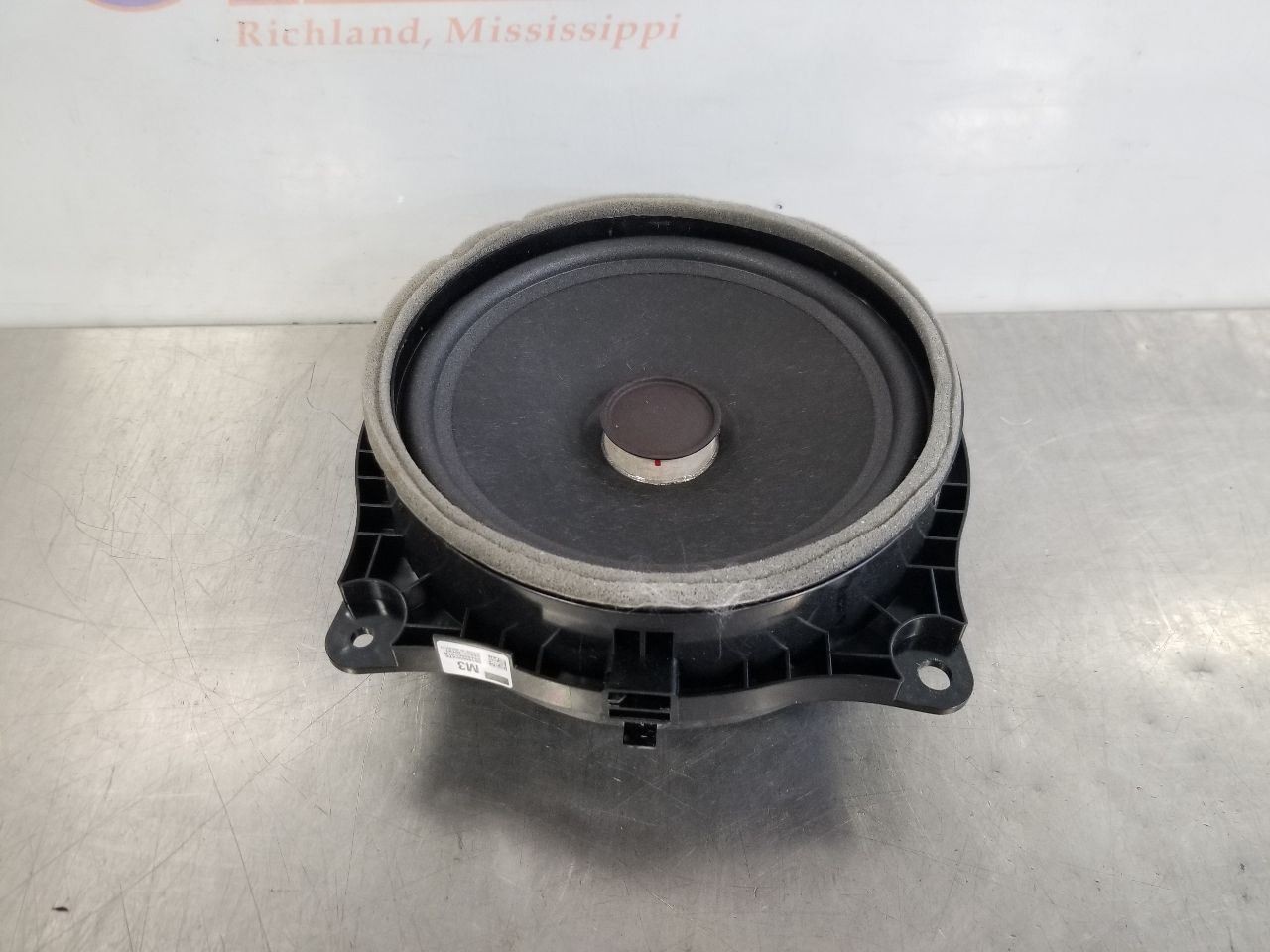 22 2022 LEXUS RC300 F SPORT FRONT DOOR SPEAKER SET WITH PACKAGE TRAY