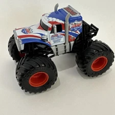 Spin Master 2024 Monster Jam Lucas Stabilizer Monster Truck Oversized 1:64