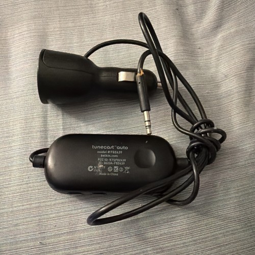 Belkin TuneCast Auto Universal Plus FM Transmitter F8Z439 - Free Shipping!