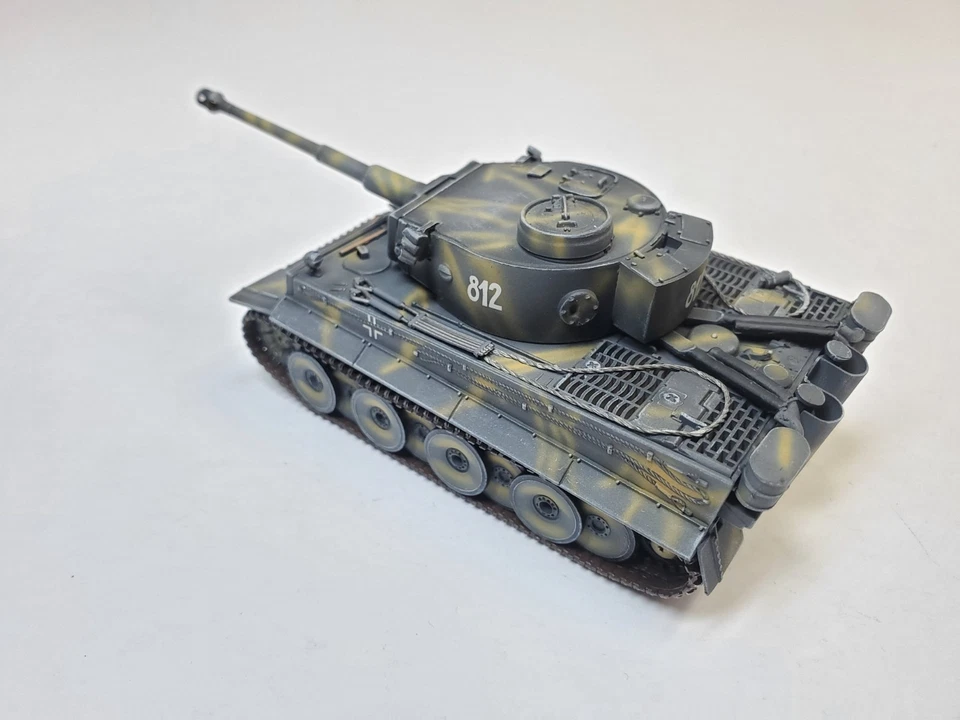 Dragon Armor 60098 1:72 Tiger I Early Production "Das Reich" Russia 1943 Tank - Image 4 of 4