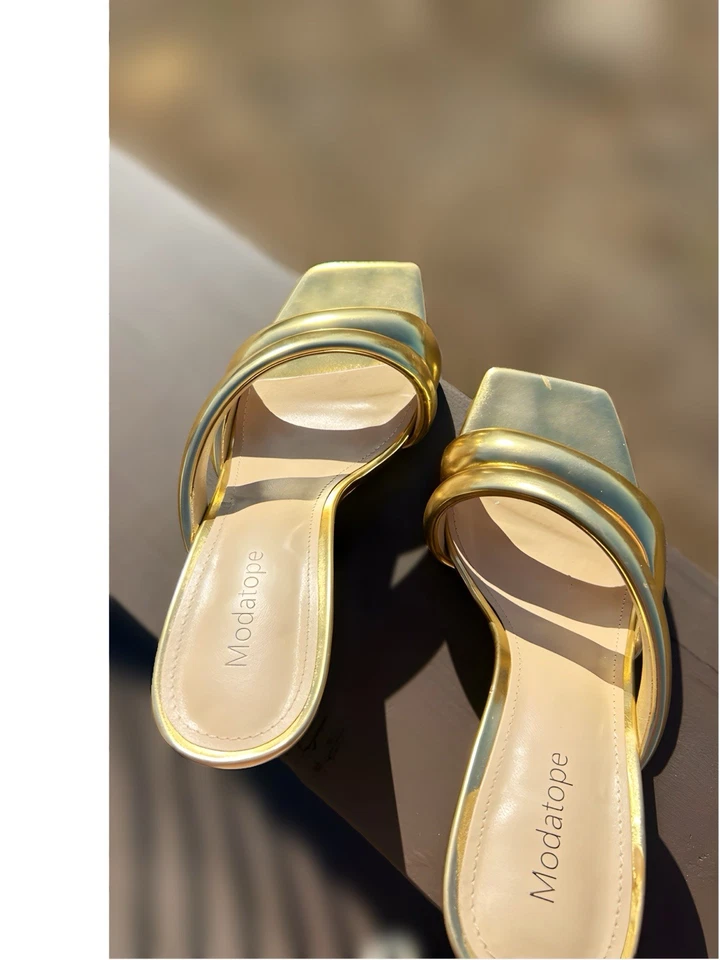 女式 8.5 码 Modatope 金色方跟骡子。  十字带金色。  连衣裙/正式 — 第 3/4 张图片