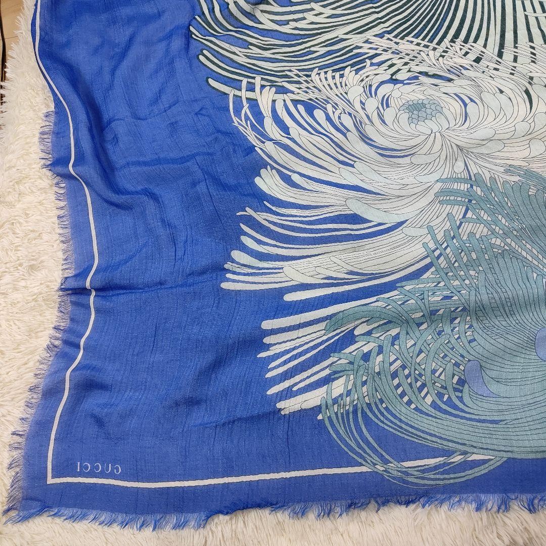 GUCCI Large Silk Rayon Scarf with Floral Pattern, 118cm x 125cm thumbnail 8