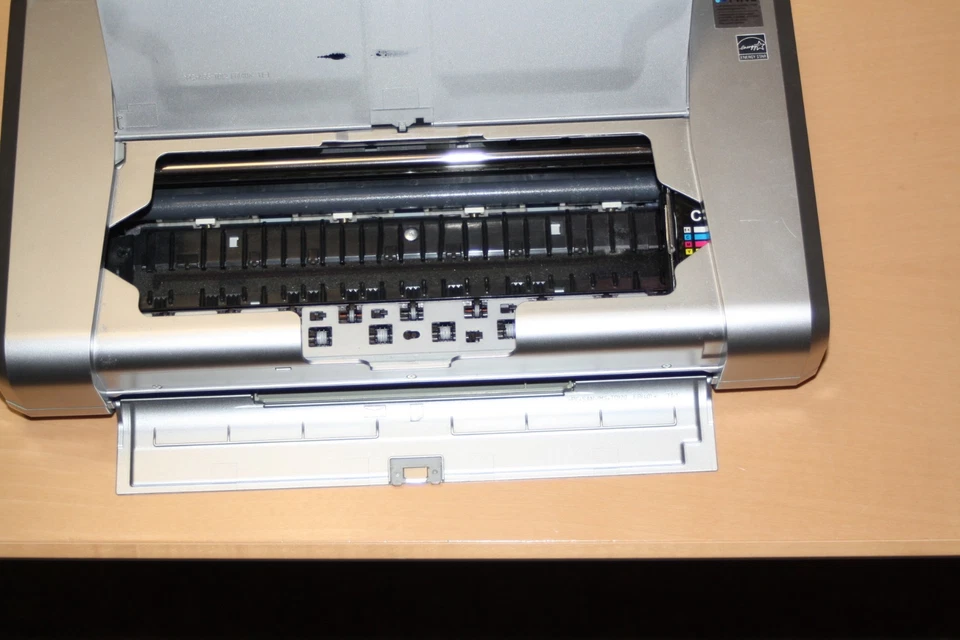 Canon PIXMA iP100 Mobilen Farb-Drucker  mit W lan drahtloses drucken - Bild 4 von 4