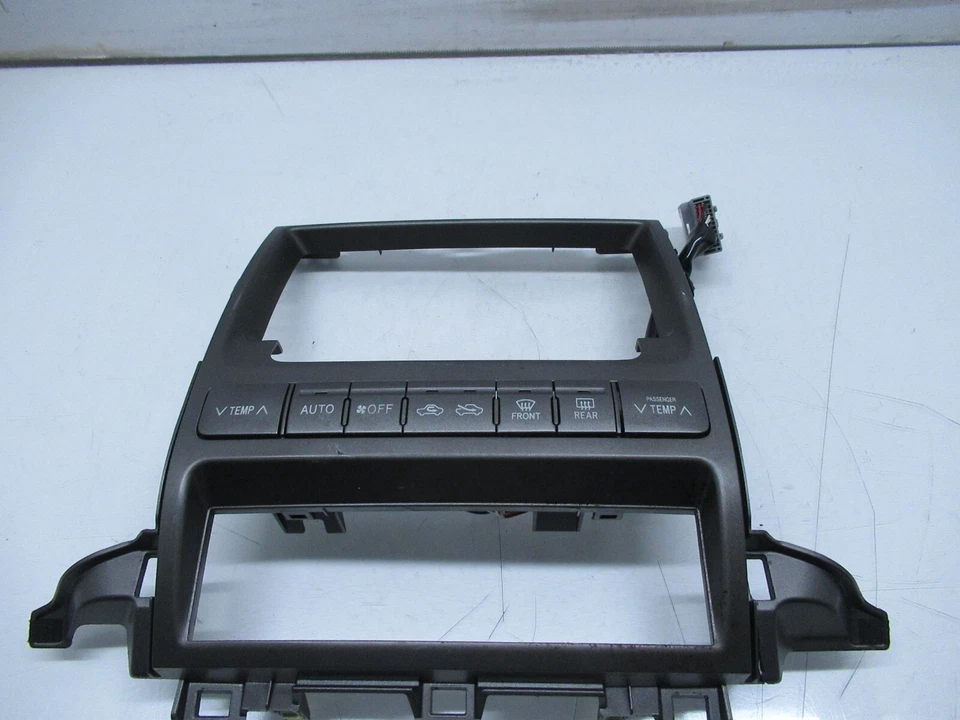 03-05 LEXUS GX470 CONSOLA CENTRAL DELANTERA AIRE ACONDICIONADO CALENTADOR INTERRUPTOR DE CONTROL DE CLIMA OEM Foto 2 de 4