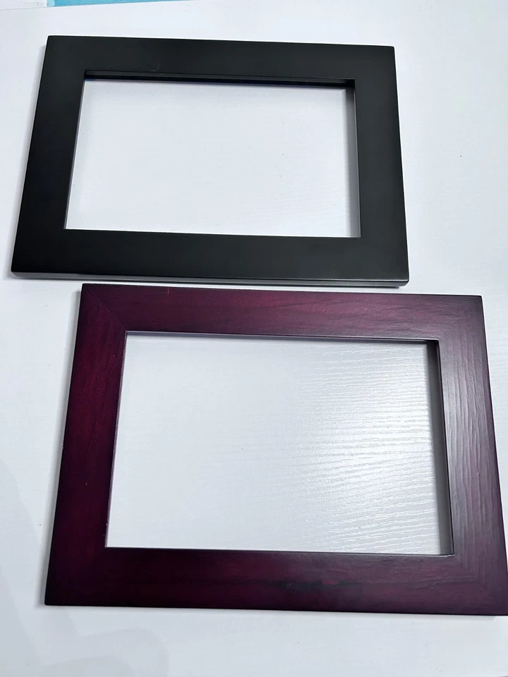 Pandigital 7.0 Digital Photo Frame - 2 Interchangeable frames (Missing Remote) - Image 3 of 4